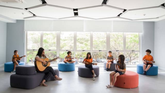 Stonehill International School Gallery 14