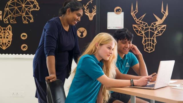 Stonehill International School Gallery 20