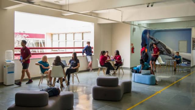 Stonehill International School Gallery 15