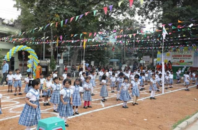 The Legend School Gallery 2