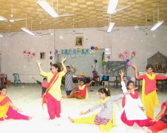 Maharshi Vidya Mandir School Gallery 3