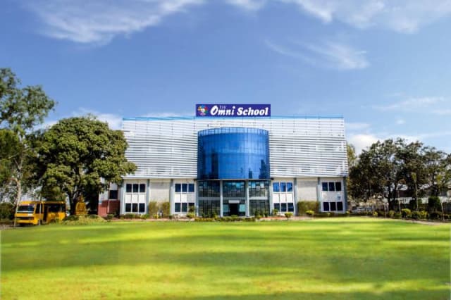 The Omni School Gallery 3