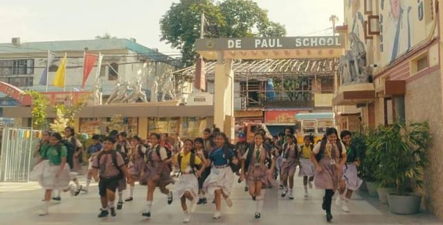 De Paul School Gallery 8