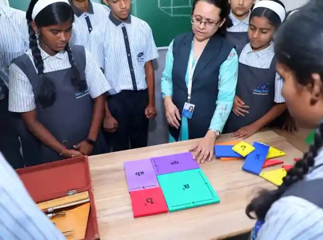 Galaxy School Gallery 3