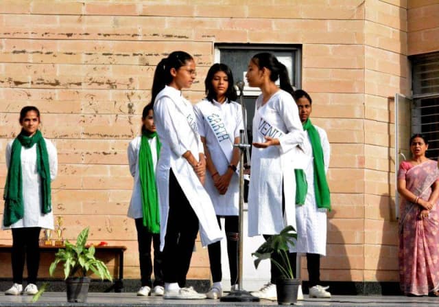 Universal Public School Gallery 4