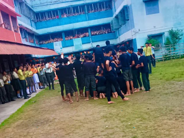 The Central Modern School Gallery 1