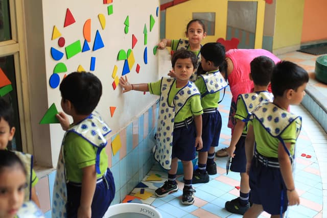 Mayoor School Gallery