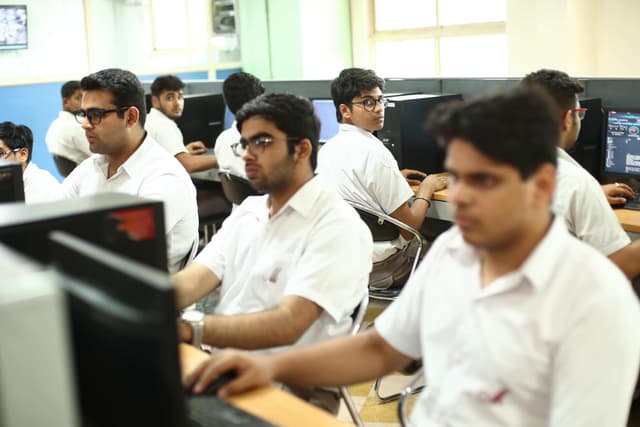 Mayoor School Gallery