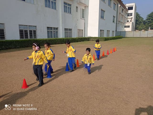 Modern School Gallery