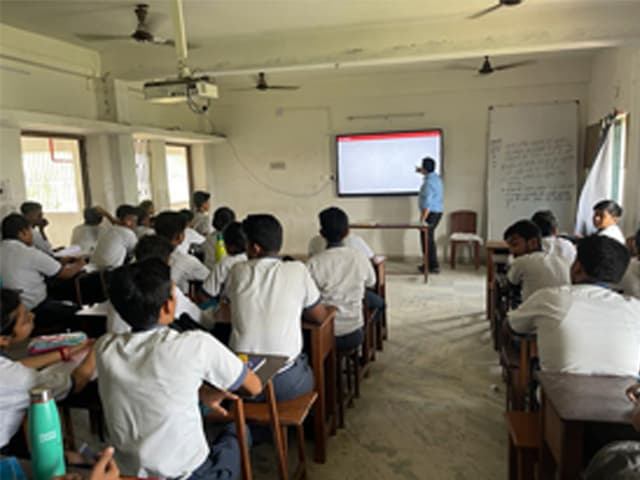 Divya Arya Vidya Public School Gallery