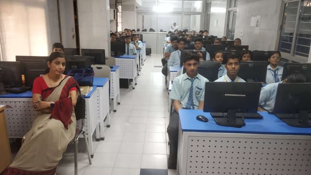 Holy Child Public School Gallery