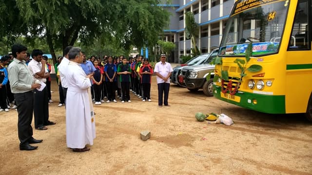 Holy Cross School Gallery