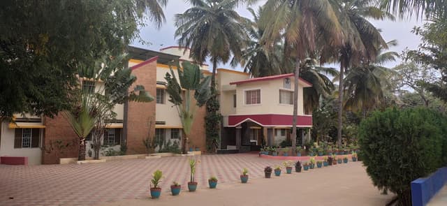 Holy Cross School Gallery