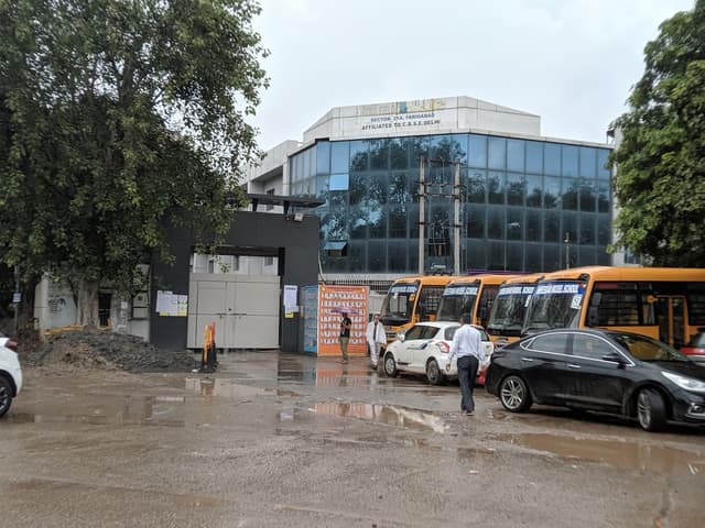 Pioneer Convent School Gallery