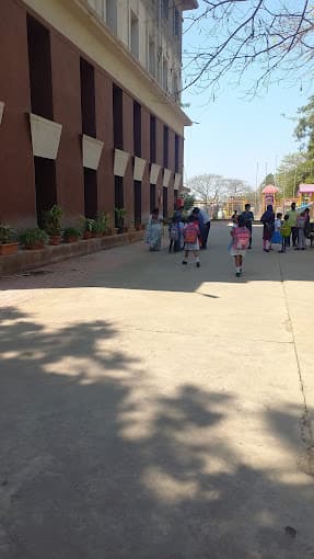 Royaal World School Gallery