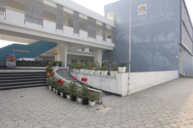 Seth Anandram Jaipuria School Gallery
