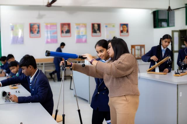 Sharda World School Gallery