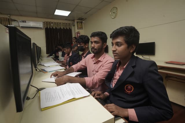 SRN Adarsh PU College Gallery