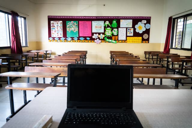 Aaryans World School Gallery