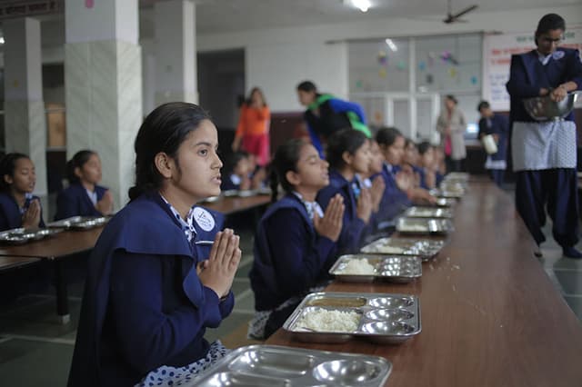 Amatir Kanya Gurukul Gallery