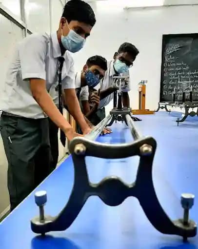 Rose Bud School Gallery