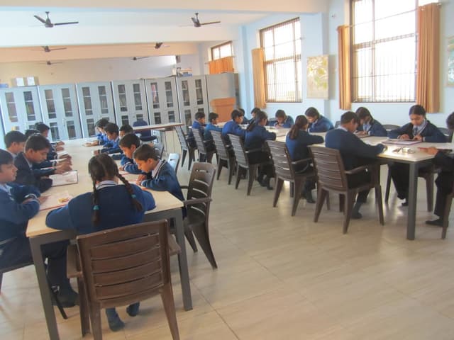 Shraddha Mandir School Gallery