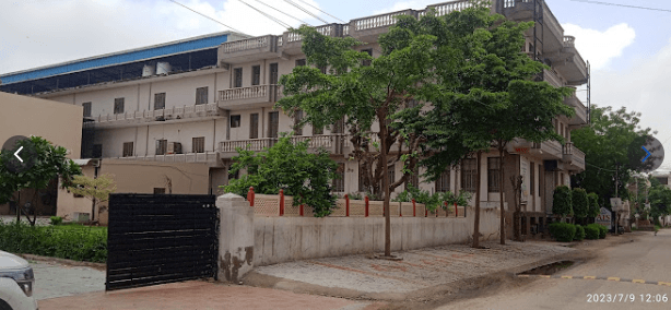 American International School Gallery