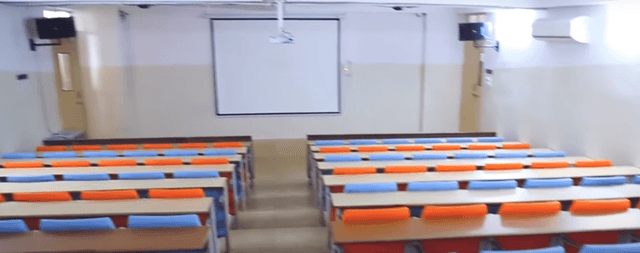 Cambridge Court World School Gallery