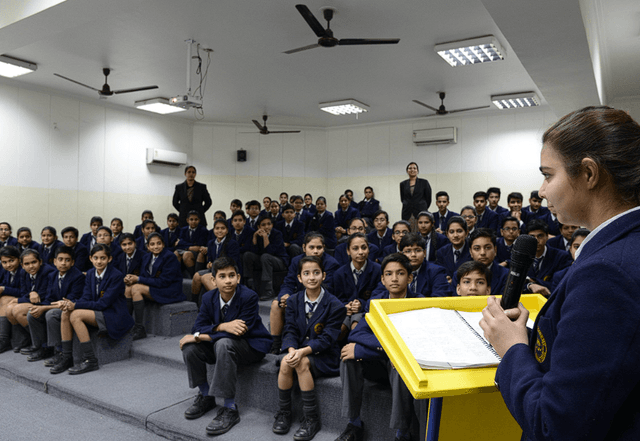 Warren Academy School Gallery