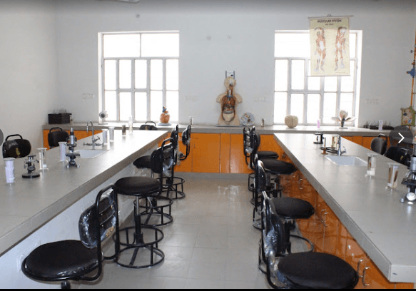 Oxford International Academy Gallery