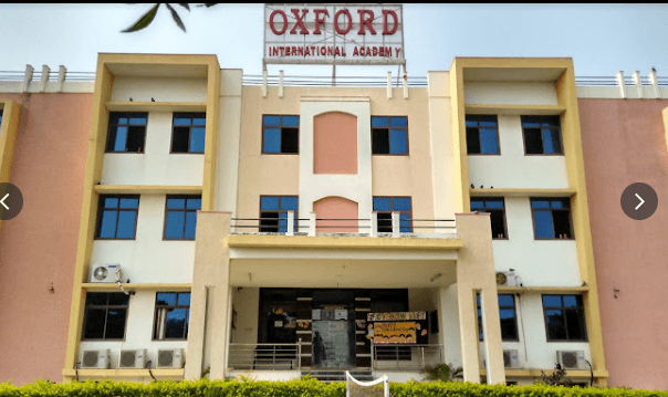 Oxford International Academy Gallery