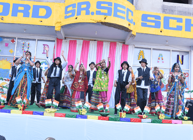 Stanford G. Academy Gallery