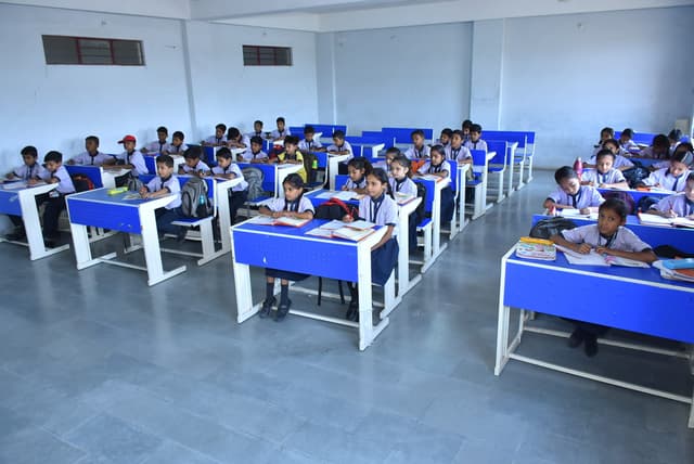 Matushri Ahilyadevi Public School Gallery