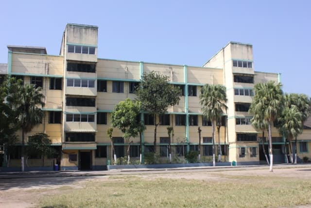 St. Thomas Church School Gallery