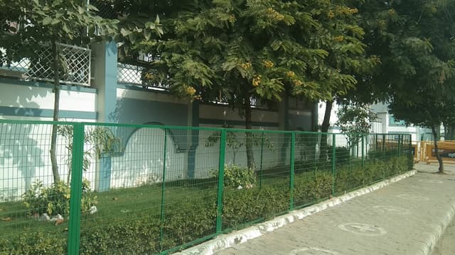 Brahm Dutt Blue Bells Public School Gallery