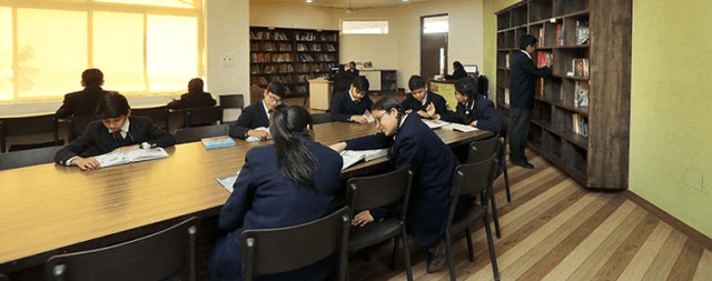 Homerton Grammar School Gallery