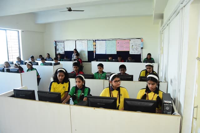 Alard Public School Gallery