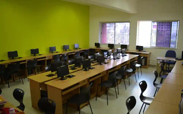 Amanora School Gallery