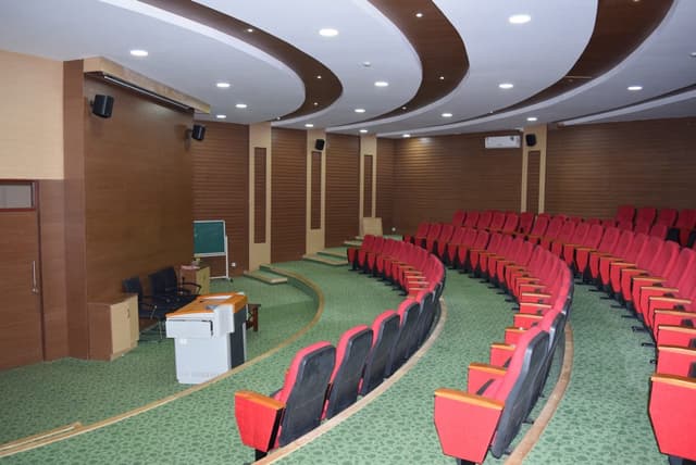 Nagarjuna Vidyaniketan Gallery