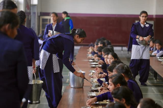 Amatir Kanya Gurukul Gallery