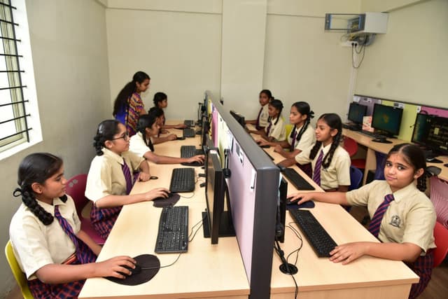 Nalanda English School Gallery