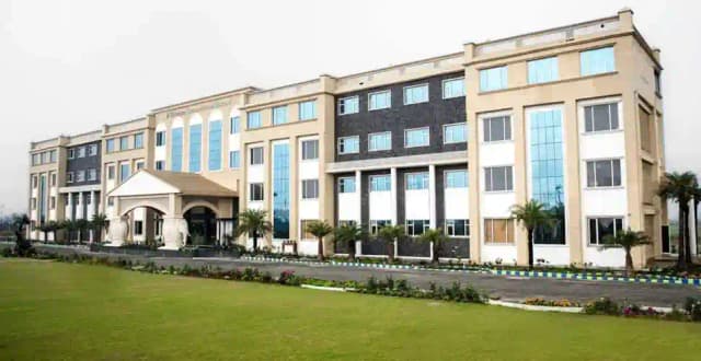 Shreejee International School Gallery