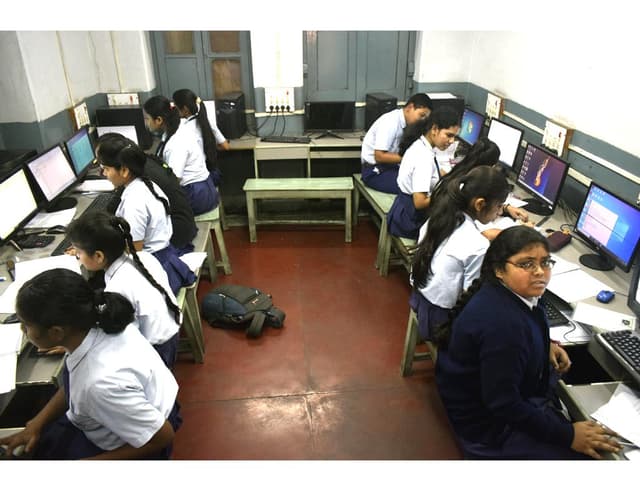 The New Horizon High School Gallery