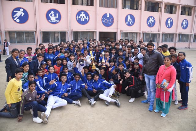 Mahashay Chuni Lal Saraswati Bal Mandir Sr Sec School Gallery