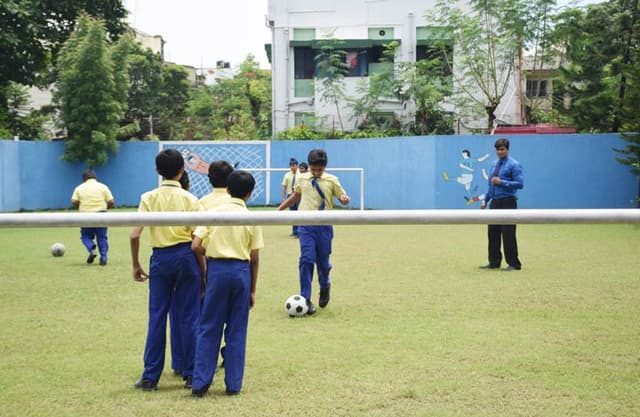 Welland Gouldsmith School (Patuli) Gallery