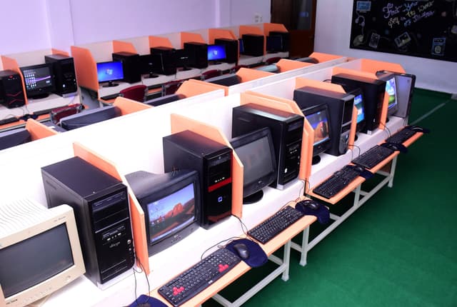 St. Ann’s School Gallery