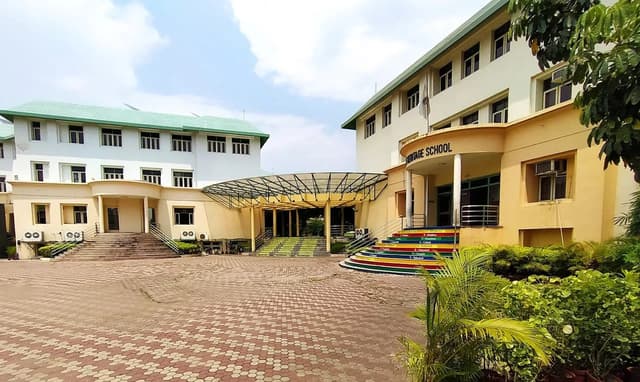 The Heritage School Gallery 0