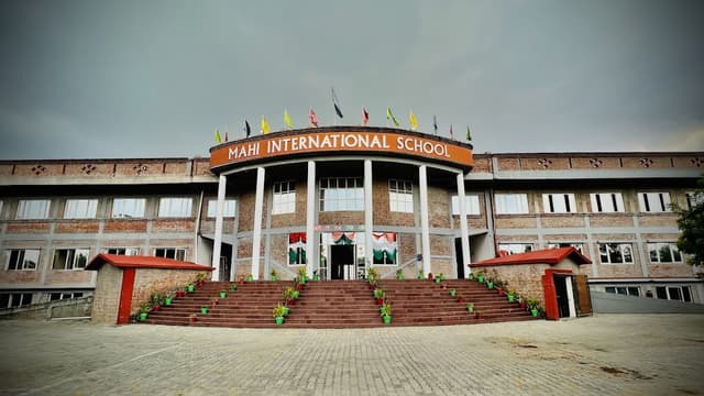 Mahi International School