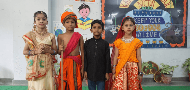 Karl Huber School Gallery 18