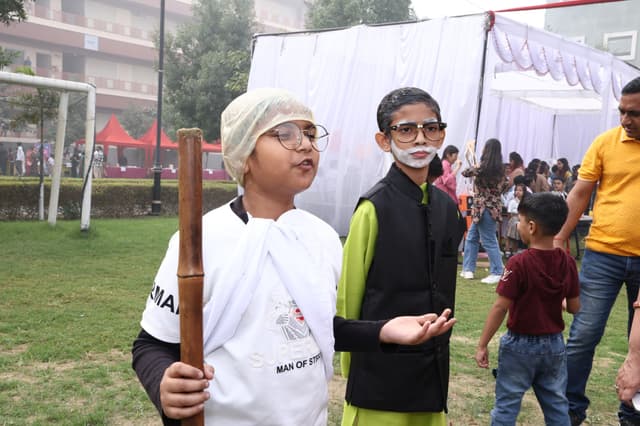 Gaurs International School Gallery 12